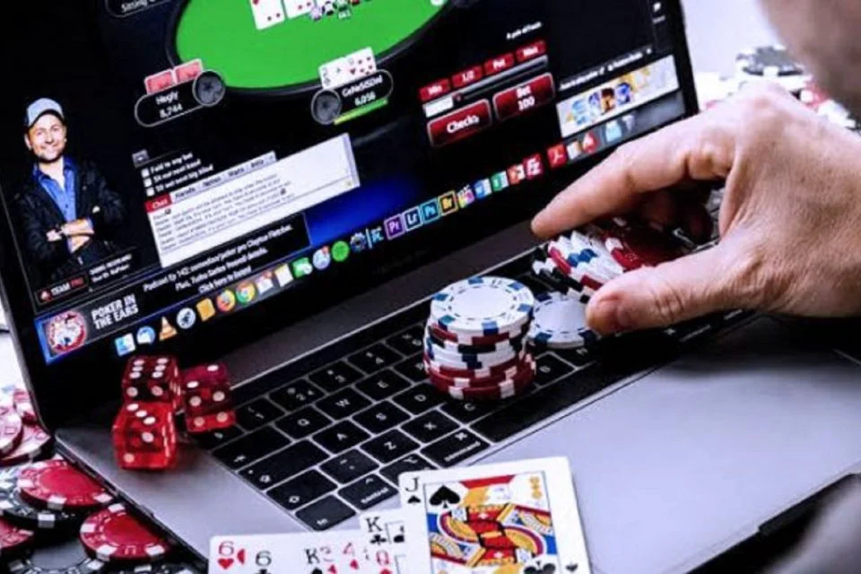 poker online